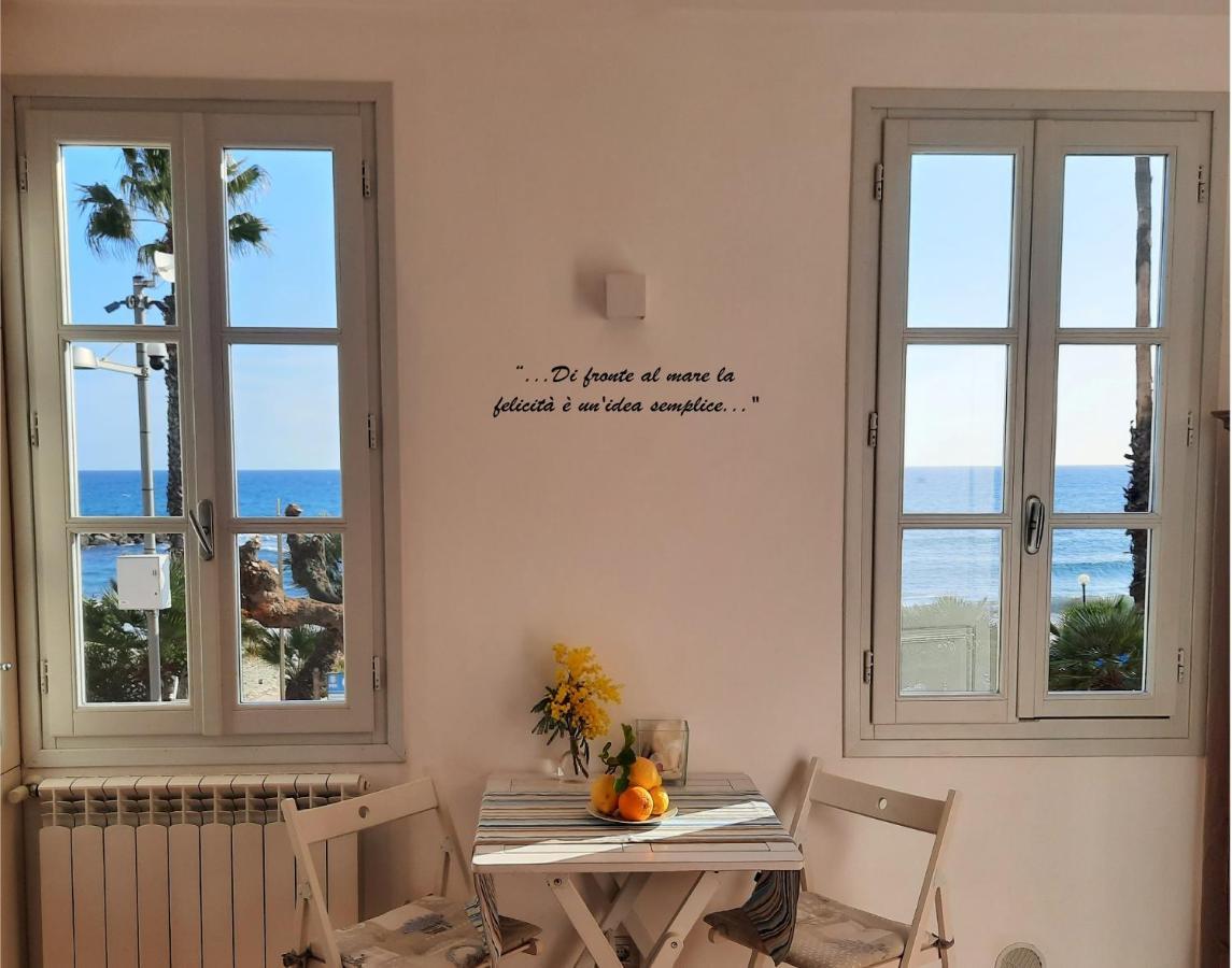 샌로렌조알메어 Finestre Sul Mare 빌라 외부 사진